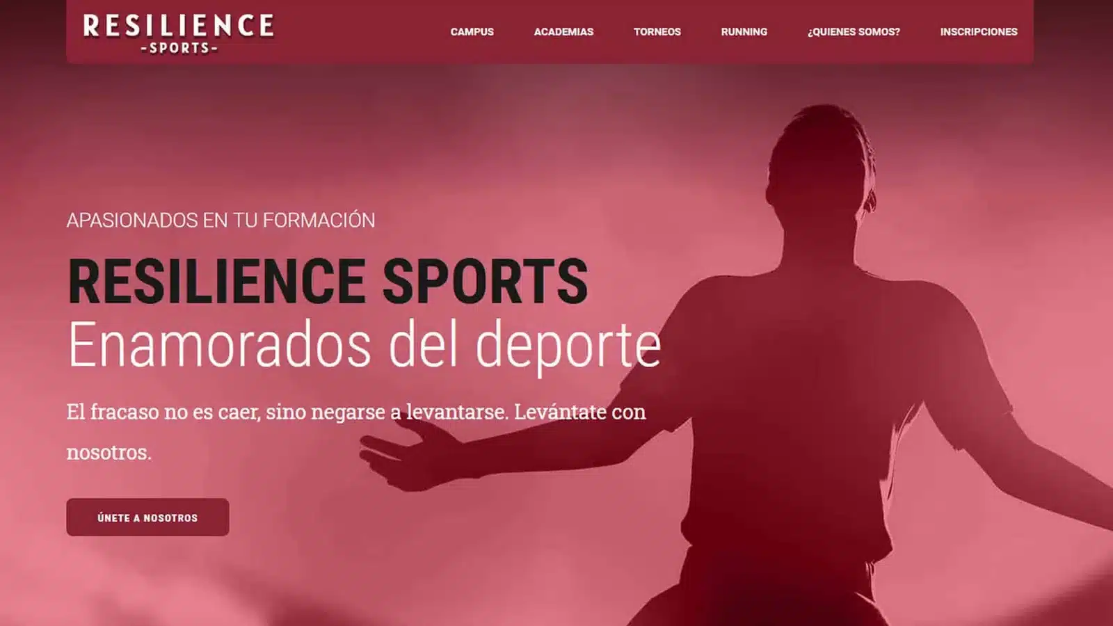 Captura de la portada de la web de Resilience Sports con la silueta de un jugador y el menú de campus, academias, torneos e inscripciones